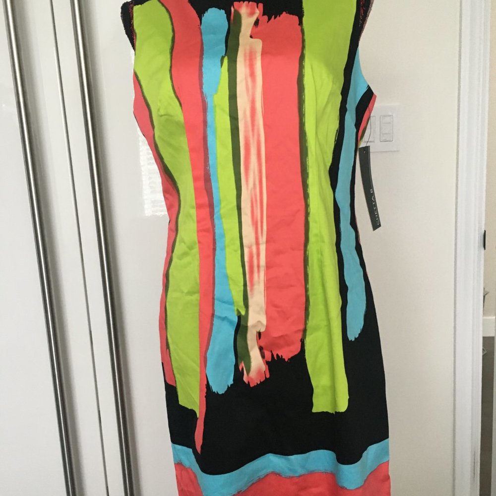 Colorful Dress - Picture 4 of 7